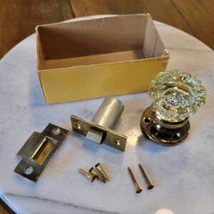 New Vintage Dexter Lock Co Crystal Brass Friction Closet Antique Set 3